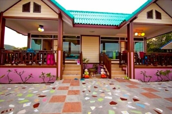 Imagen de la habitación del Hotel Rachawadee Resort Koh Larn. Foto 10