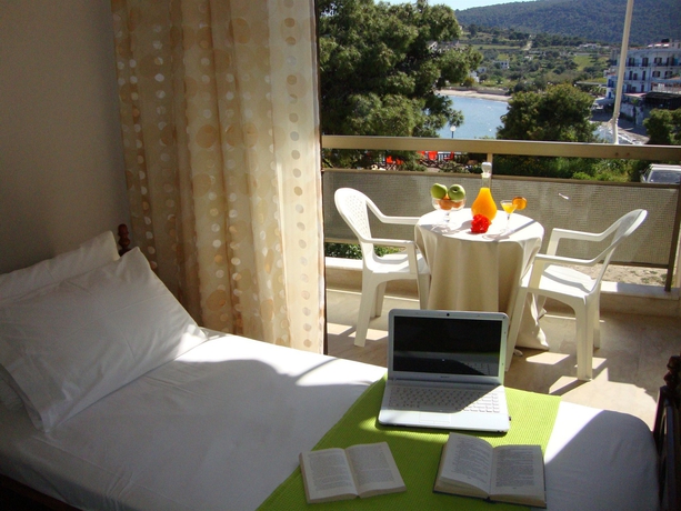 Imagen general del Hotel Rachel, Aegina. Foto 1