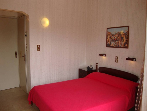 Imagen de la habitación del Hotel Rachel. Foto 9