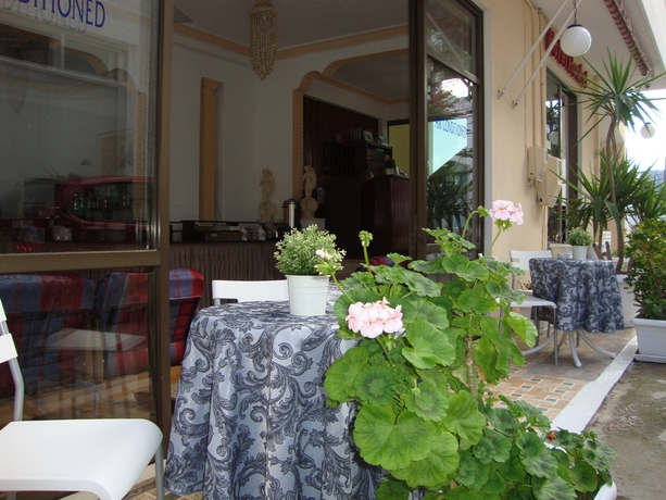 Imagen del bar/restaurante del Hotel Rachel. Foto 5