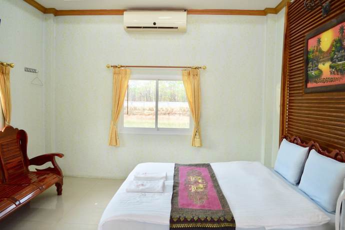 Imagen de la habitación del Hotel Rachiga Grand Resort. Foto 6