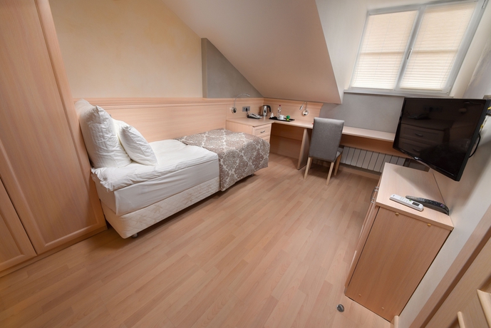 Imagen de la habitación del Hotel Rachmaninoff. Foto 19