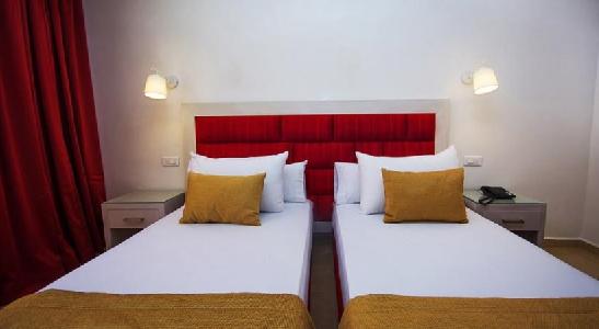 Imagen general del Hotel Racine. Foto 4