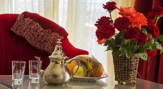 Imagen general del Hotel Racine. Foto 8