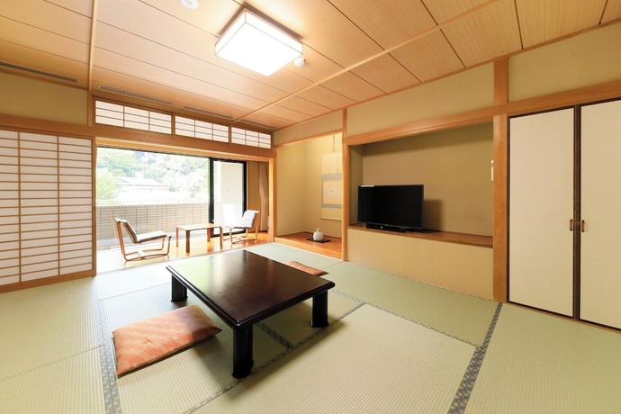 Imagen de la habitación del Hotel Raconter Arima. Foto 4