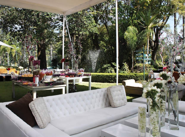 Imagen de los exteriores del Hotel Racquet Cuernavaca. Foto 11