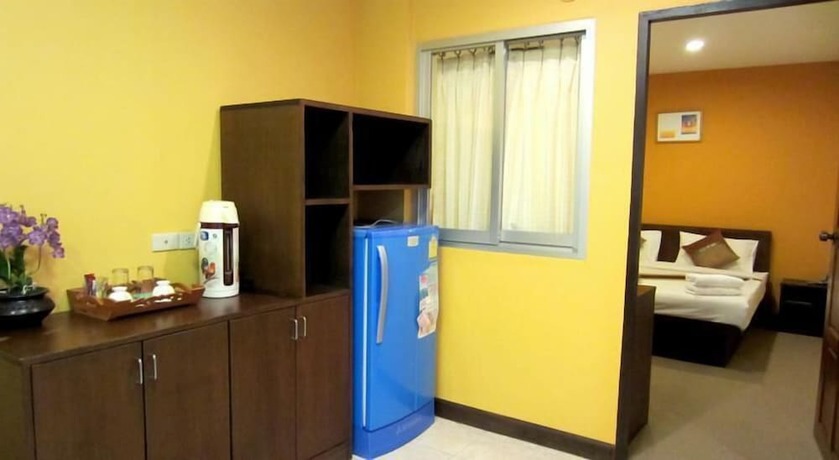 Imagen de la habitación del Hotel Rada Place. Foto 8