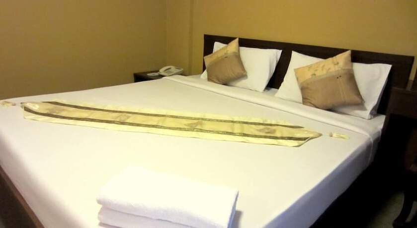 Imagen de la habitación del Hotel Rada Place. Foto 12