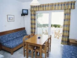 Imagen de la habitación del Hotel Radamanthis. Foto 2