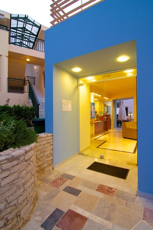 Imagen de los interiores del Hotel Radamanthy's Apartments. Foto 13