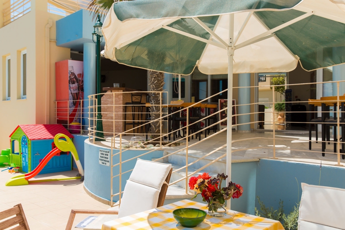 Imagen general del Hotel Radamanthy's Apartments. Foto 3