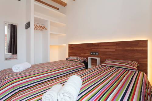 Imagen de la habitación del Hotel Radas. Foto 4