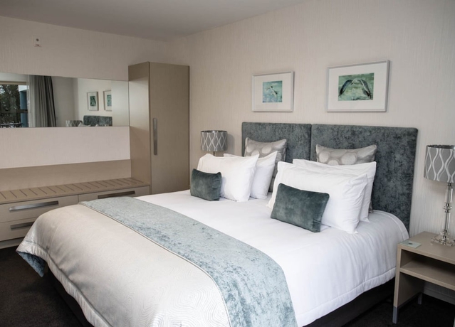 Imagen de la habitación del Hotel Radfords on the Lake. Foto 3