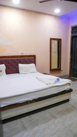 Imagen de la habitación del Hotel Radha Krishna Guest House. Foto 6