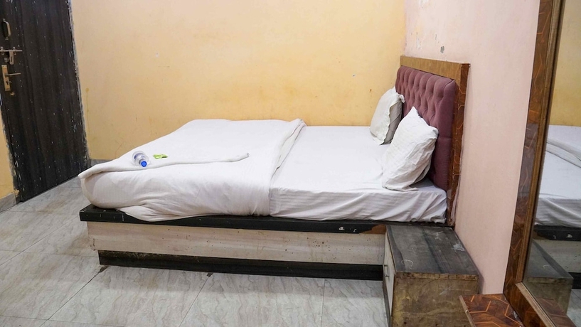 Imagen de la habitación del Hotel Radha Krishna Guest House. Foto 7