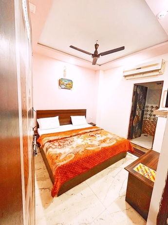 Imagen de la habitación del Hotel Radha Krishna Guest House. Foto 9