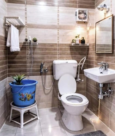 Imagen de la habitación del Hotel Radha Krishna Guest House. Foto 12
