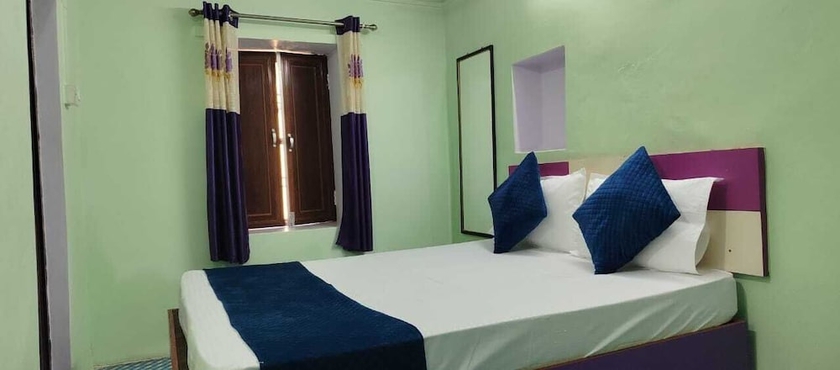 Imagen de la habitación del Hotel Radha Krishna Home. Foto 12