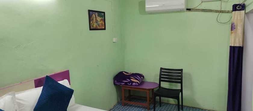 Imagen de la habitación del Hotel Radha Krishna Home. Foto 13