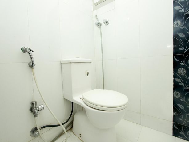 Imagen de la habitación del Hotel Radha Palace. Foto 10