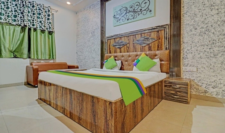 Imagen de la habitación del Hotel Radha Palace. Foto 5