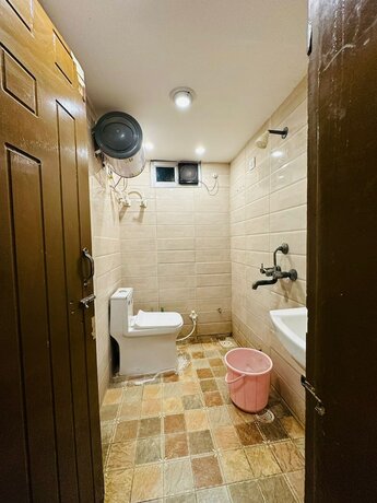 Imagen general del Hotel Radha Residency. Foto 2