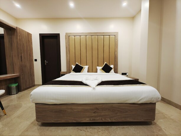 Imagen de la habitación del Hotel Radha Residency by ShriGos. Foto 20