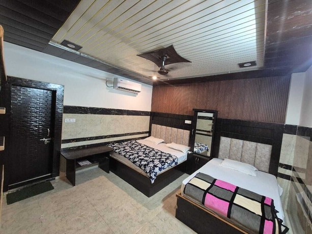 Imagen de la habitación del Hotel Radha rani seva sadan. Foto 7