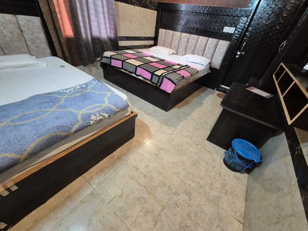 Imagen de la habitación del Hotel Radha rani seva sadan. Foto 9