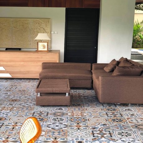 Imagen de los interiores del Hotel Radhana Living. Foto 12