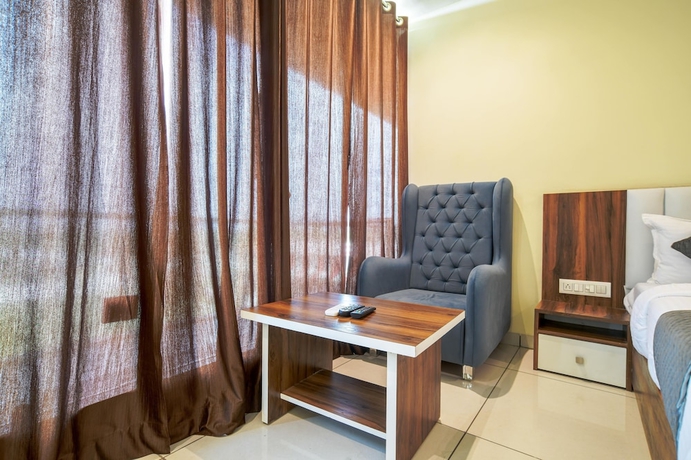 Imagen de la habitación del Hotel Radhe Krishna Resort. Foto 9