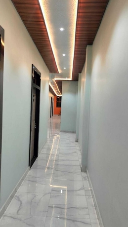 Imagen de los interiores del Hotel Radhe Palace, Faizabad. Foto 14