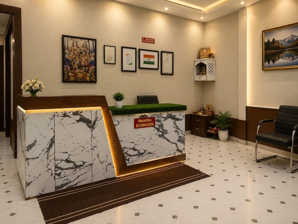 Imagen de los interiores del Hotel Radhe Shyam Resort By HRG Vrindavan. Foto 15