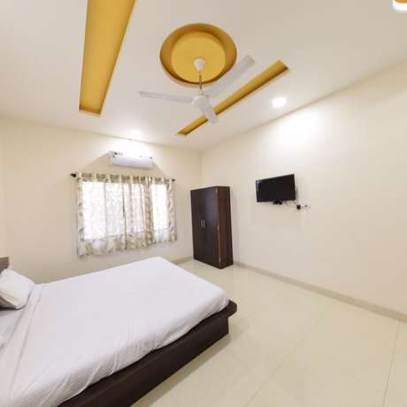 Imagen de la habitación del Hotel Radhika Inn. Foto 11