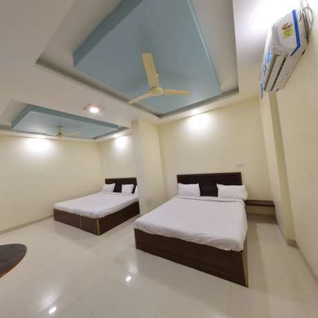 Imagen de la habitación del Hotel Radhika Inn. Foto 14