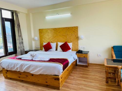 Imagen general del Hotel Radhika Manali. Foto 8