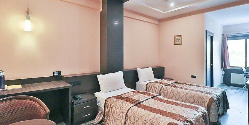 Imagen general del Hotel Radhika, Murwara. Foto 5
