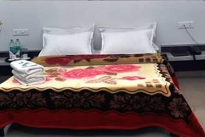 Imagen de la habitación del Hotel Radhika Palace, Kotah. Foto 5
