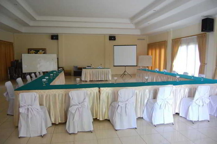 Imagen de los interiores del Hotel Radiant Bamboo. Foto 9