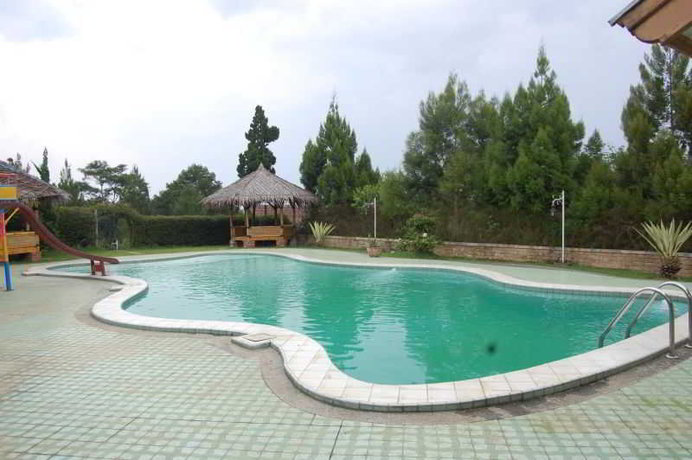 Imagen de la piscina del Hotel Radiant Bamboo. Foto 11