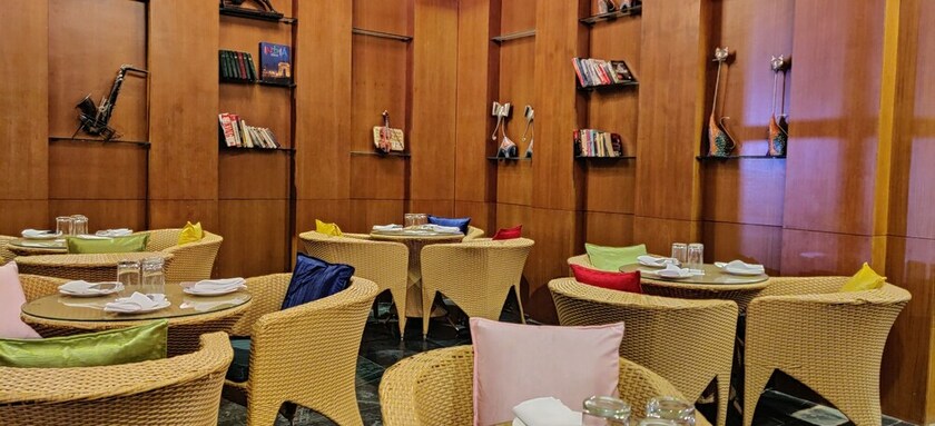Imagen del bar/restaurante del Hotel Radiant Globus. Foto 19