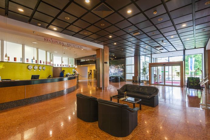 Imagen de los interiores del Hotel Radin - Savas and Resorts. Foto 16
