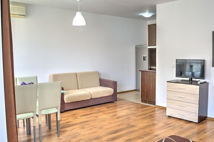 Imagen de la habitación del Hotel Radina. Foto 8