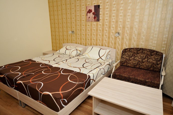 Imagen de la habitación del Hotel Radina. Foto 12