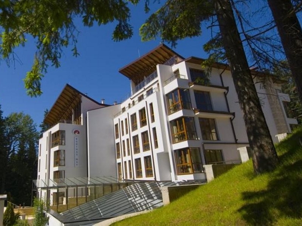 Imagen general del Hotel Radina's Way. Foto 4