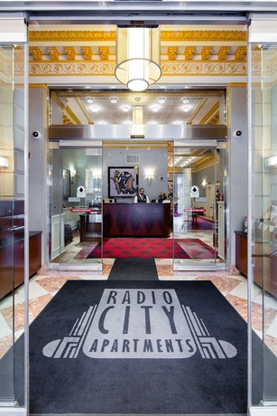 Imagen de los interiores del Hotel Radio City. Foto 19