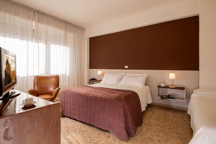 Imagen de la habitación del Hotel Radio, Gianicolense. Foto 4