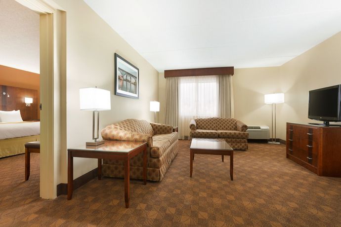 Imagen de la habitación del Hotel Radisson Akron/fairlawn. Foto 12