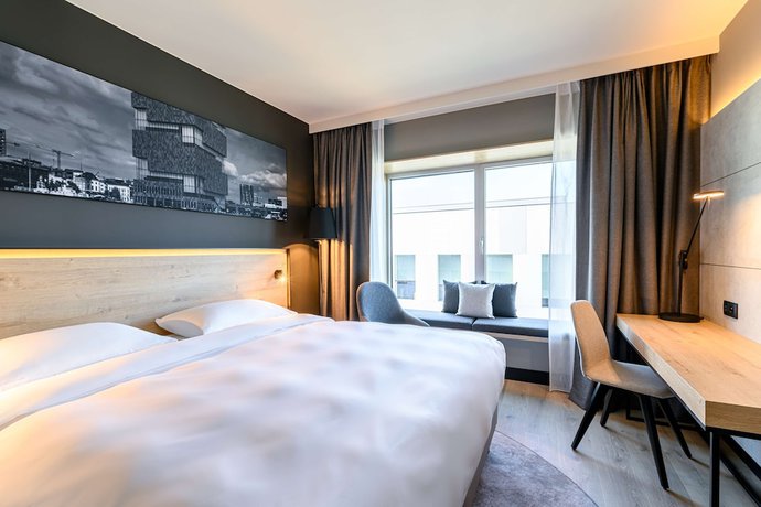 Imagen de la habitación del Hotel Radisson Antwerp Berchem. Foto 1