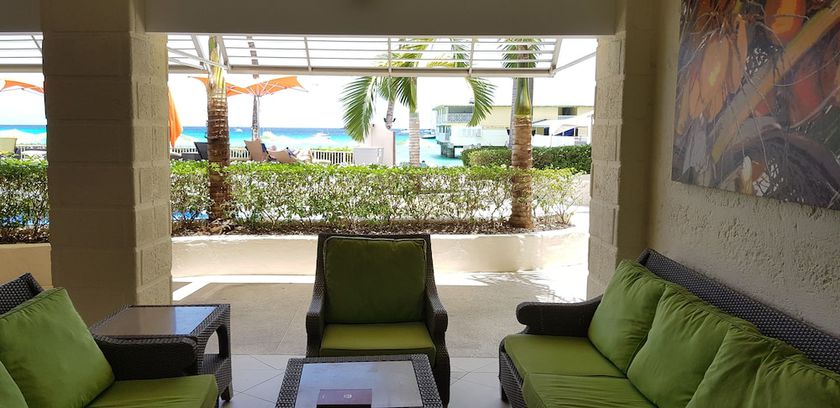 Imagen de los interiores del Hotel Radisson Aquatica Resort Barbados. Foto 20